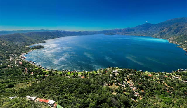 Lago de Coatepeque