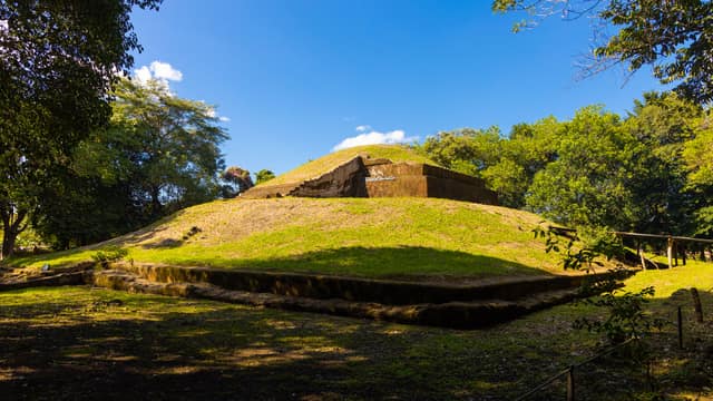 Parque Arqueológico Casa Blanca
